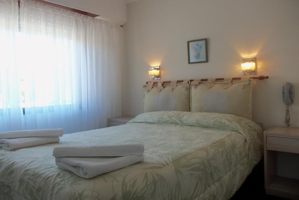 Dino'S Hotel Villa Gesell Room photo