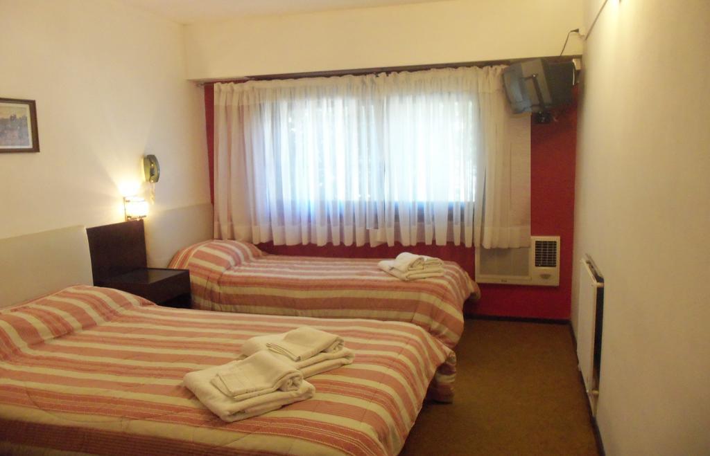 Dino'S Hotel Villa Gesell Room photo
